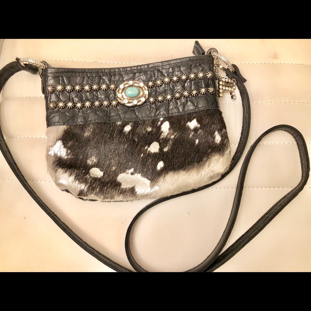 Ravaini Western Cross Body Bag